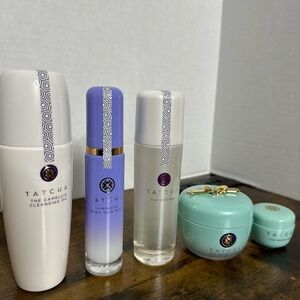 Tatcha Ritual Beauty Skin Care Set Dewey Essence Cream Oil New Sealed Qt…